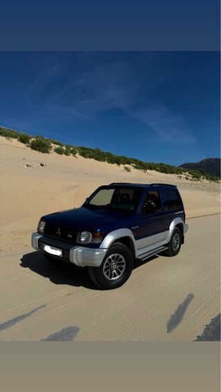 Mitsubishi Montero 1992
