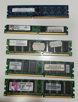 Memorias RAM Kingston -5uds