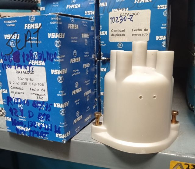 Tapa delco SEAT 124 - FEMSA
