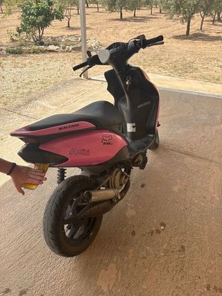 Yamaha Jog RR 70cc rosa