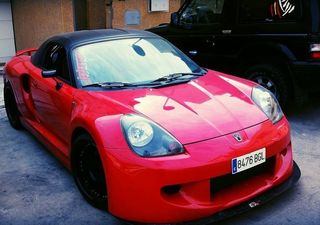 Toyota MR2 2001