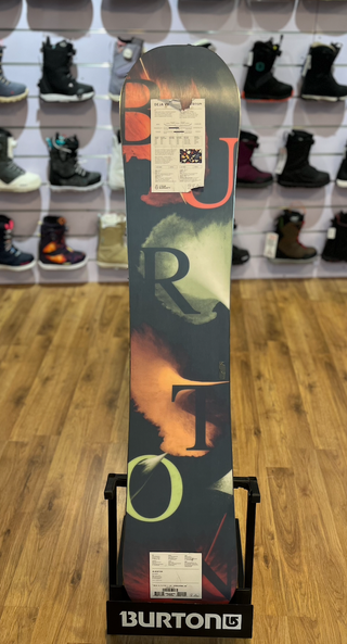 Burton Deja Vu Flying V 146