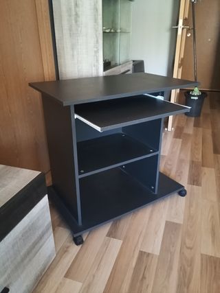 Mueble PC Escritorio con ruedas