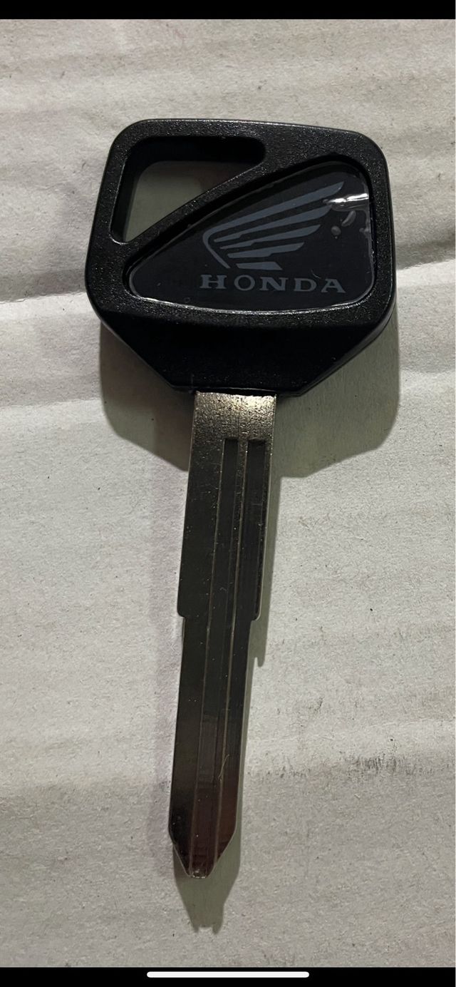 Llave Honda CBR VFR CB sin tallar y  SIN CHIP