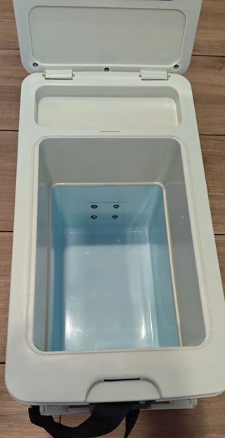 Nevera Portátil. Refrigerador y calentador