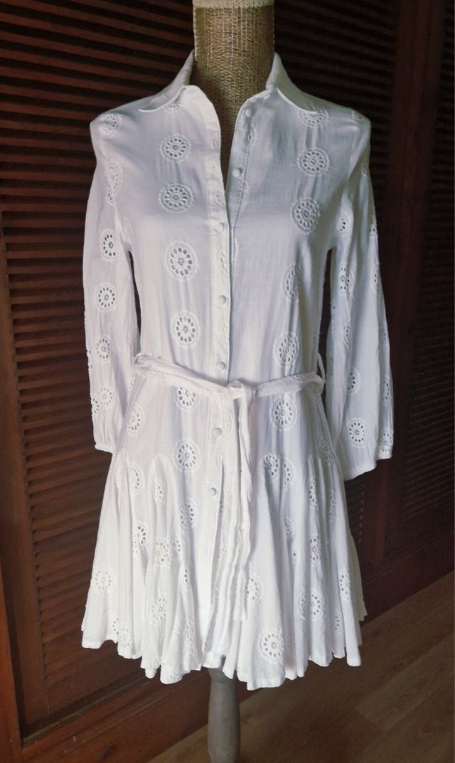 Vestido blanco bordado