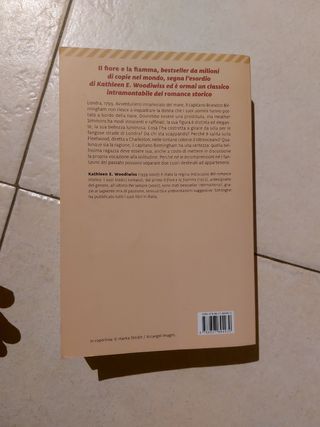 Il Fiore e la fiamma