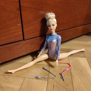 Muñeca Barbie Gimnasia Rítmica