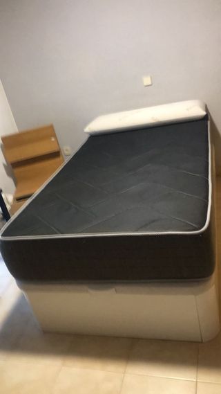 Canapé abatible + colchón + almohada