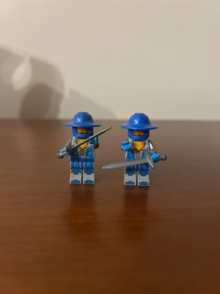 2 Lego Nexo Knights soldados