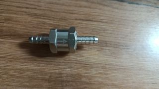 Conector manguera unidireccional