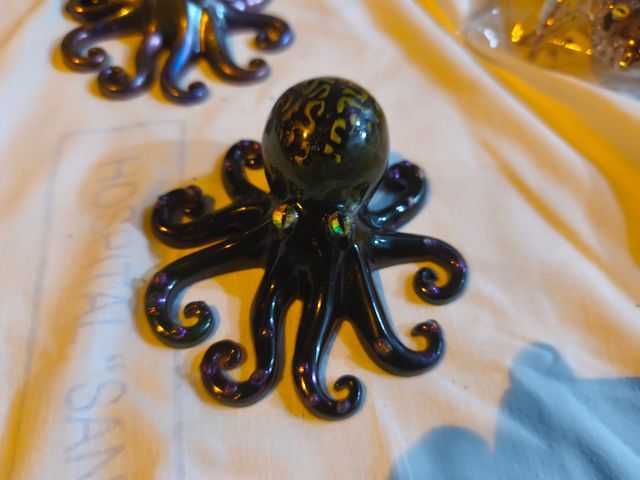 Pulpos de cristal únicos y elegantes.....