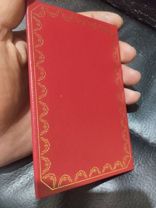 Cartier: Certificado y su estuche