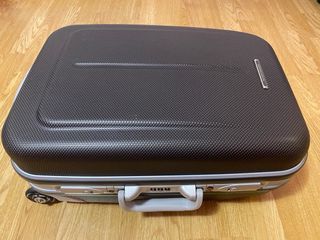 Maleta Benetton cabina gris oscuro