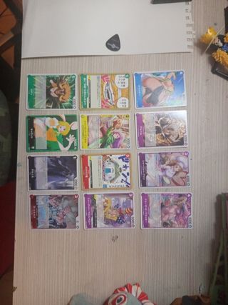 12 cartas One Piece TCG