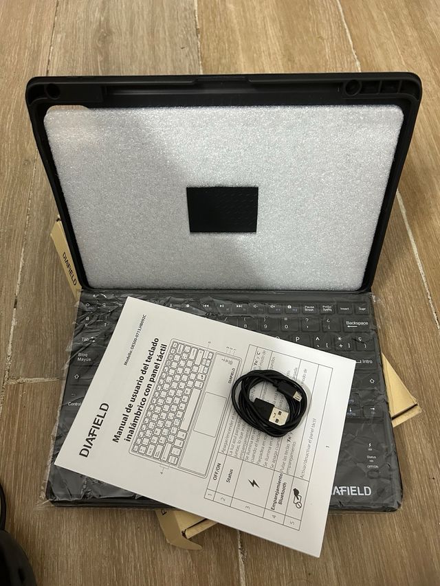 Tastiera con custodia per tablet con trackpad Xiaomi Pad 5/5 Pro