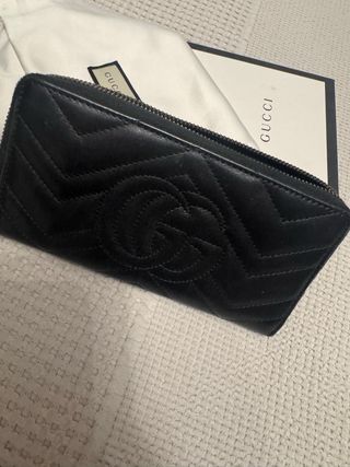 Cartera Gucci negra