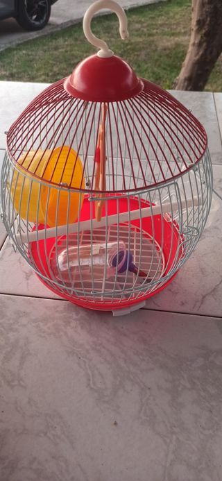 Jaula pajaros/hamster -roja casi sin uso