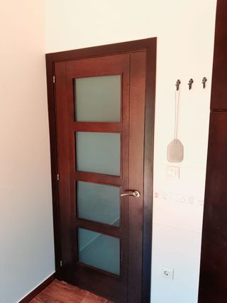 Puertas roble con marcos madera maciza color wenge