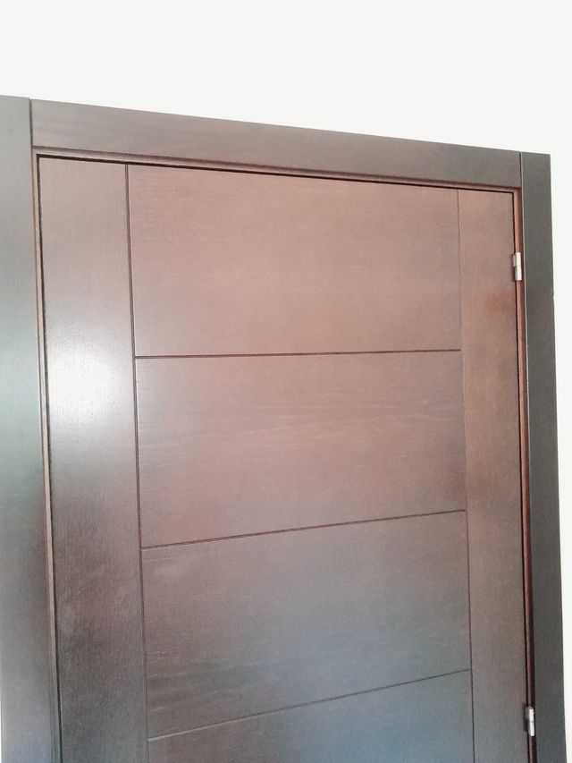 Puertas roble con marcos madera maciza color wenge