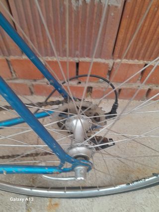 Bicicleta carretera vintage azul