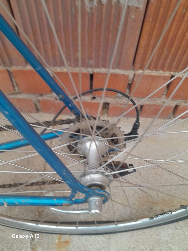 Bicicleta carretera vintage azul