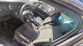 Peugeot 5008 2014