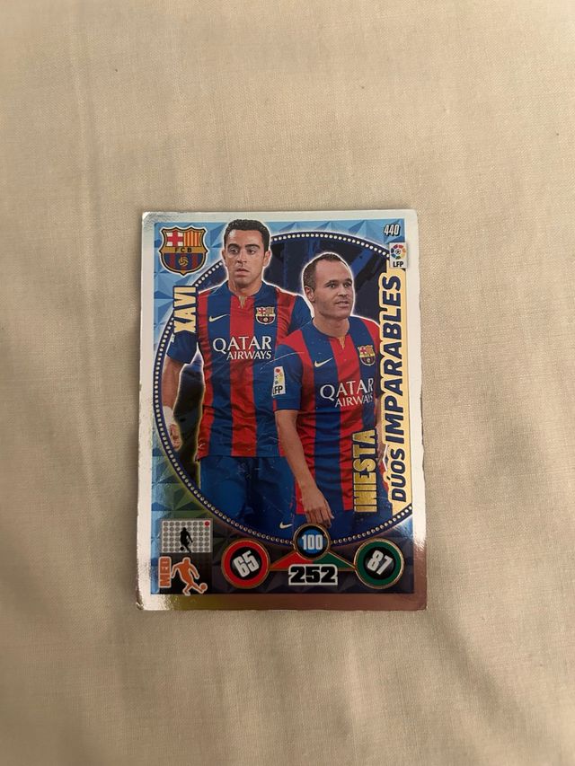 Cromo dúos imparables Iniesta y Xavi