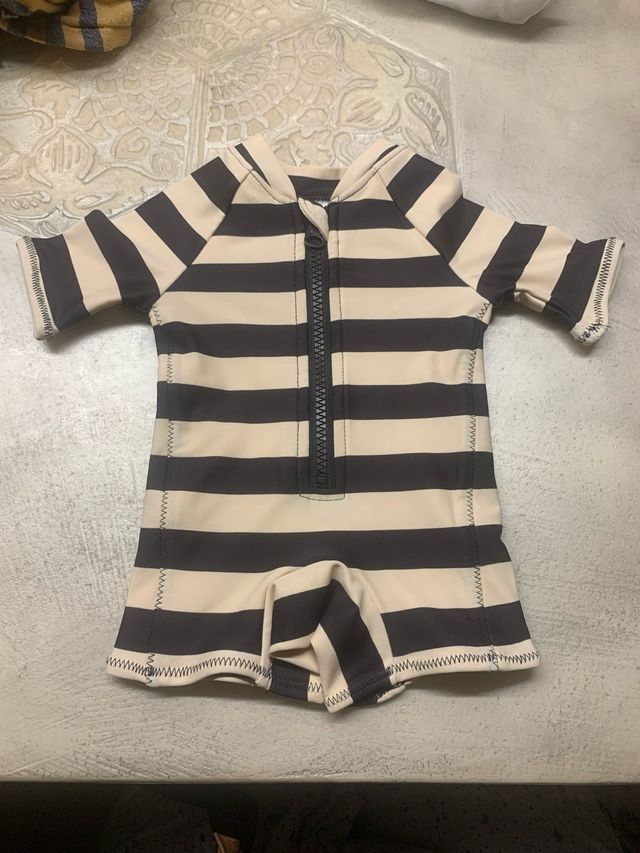 Bañador rayas bebé H&M 1 a 2 meses