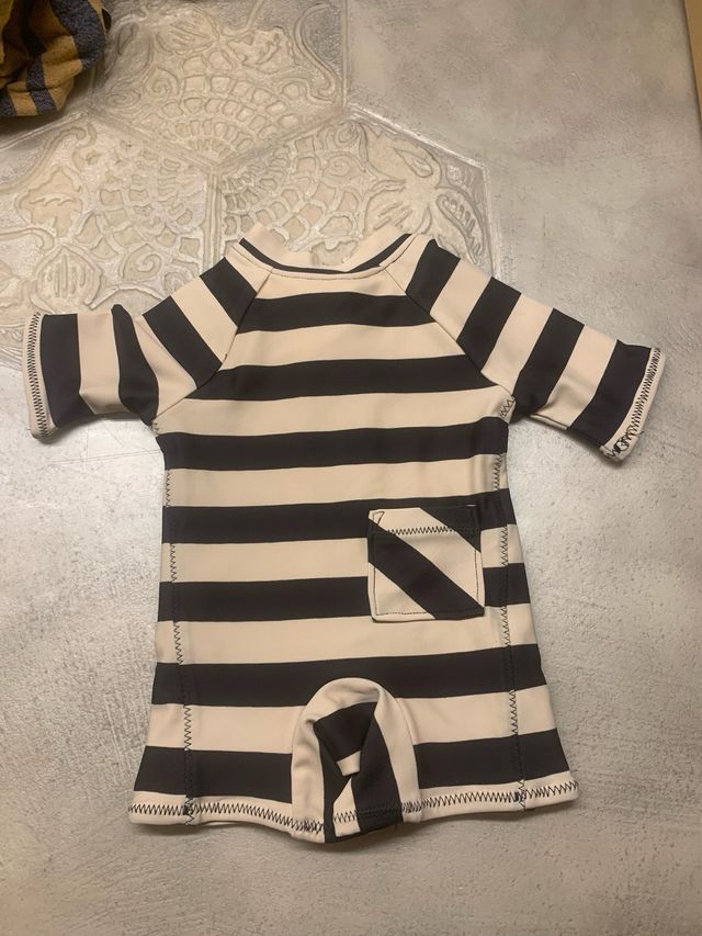 Bañador rayas bebé H&M 1 a 2 meses
