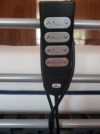 Cama articulada,  eléctrica, hospitalaria 