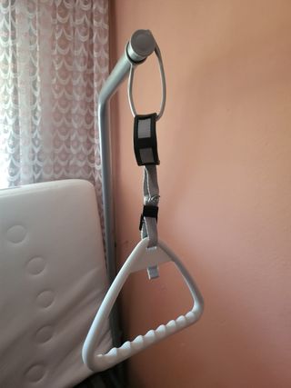 Cama articulada,  eléctrica, hospitalaria 