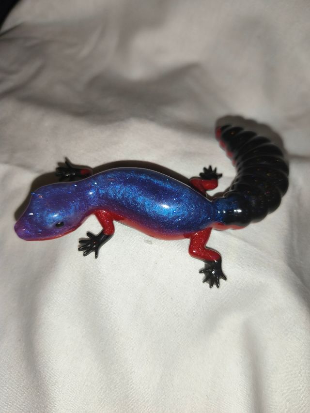 Figura lagarto resina.....