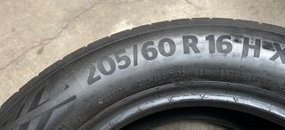 2 Neumáticos Continental 205/60R16 96H