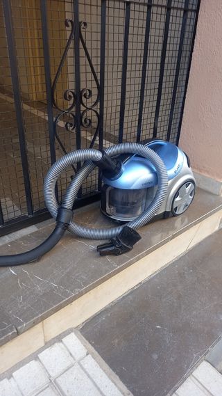 Aspiradora Eléctrica 800w - Ciclope