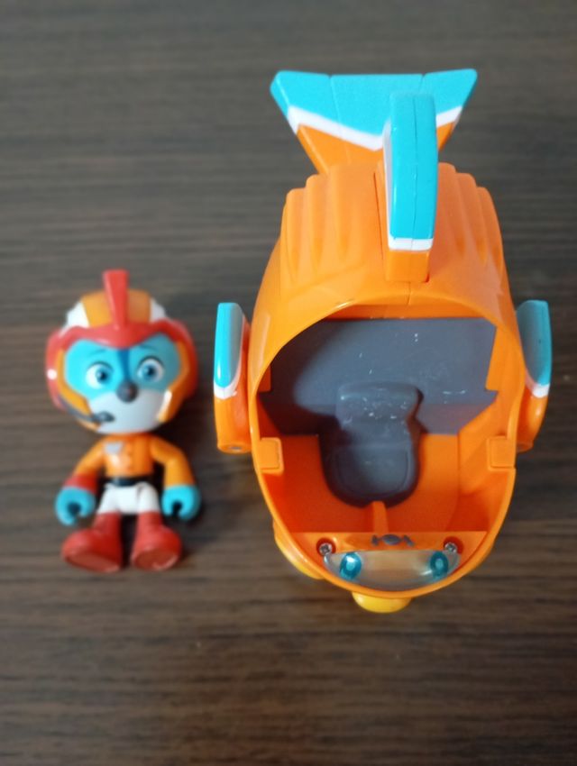 Top Wing, figura de acción de cachorro espacial.