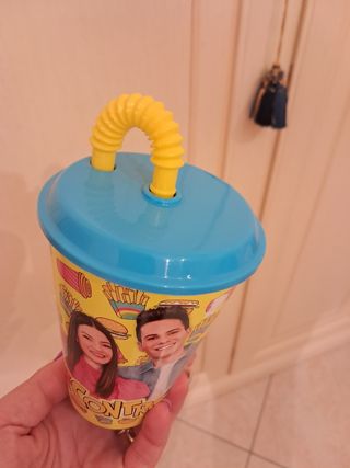 Bicchiere Me contro Te