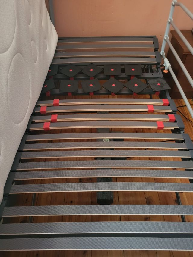 Cama articulada, hospitalaria eléctrica