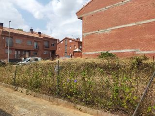 Terreno adosada Castellbisbal *ESCUCHAMOS OFERTAS*