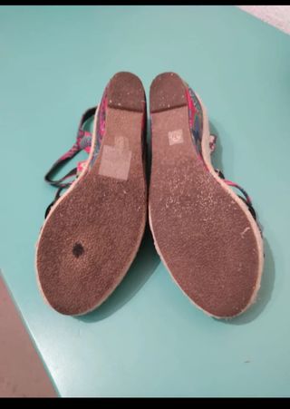 Sandalias cuña