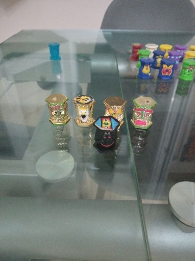 24 Muñecos Shopkins Coleccionables