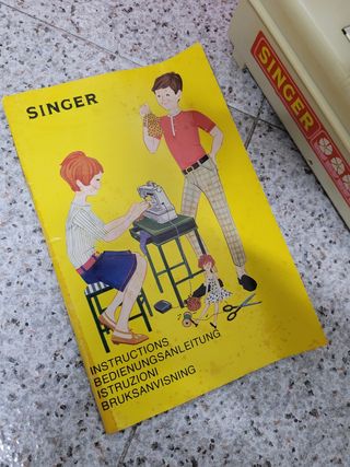 Máquina coser Singer vintage juguete