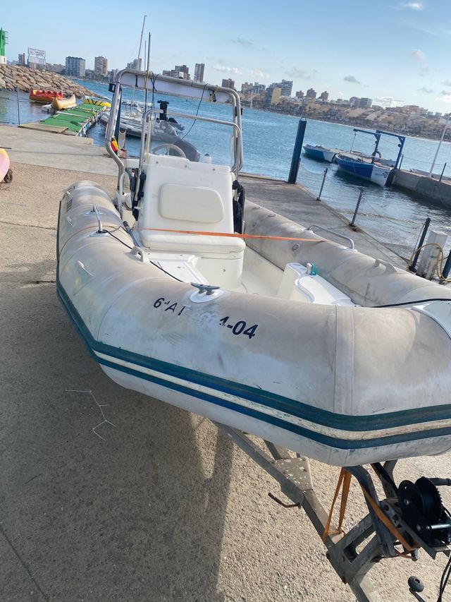 Zodiac Medline 1: Barca neumática