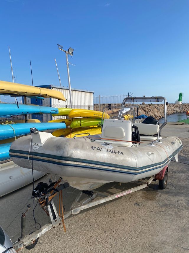 Zodiac Medline 1: Barca neumática