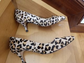 Tacones Zara animal print - talla 37