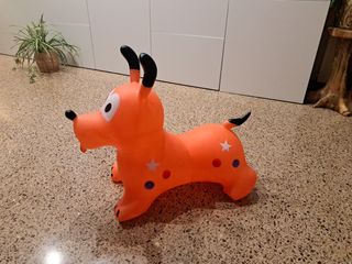 Caballo saltarin infantil