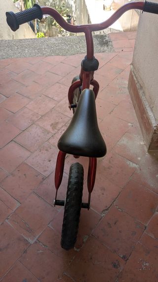 Bicicleta sin pedales Chicco Red Bullet