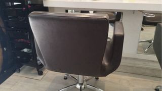 2 Sillones Peluquería marrón