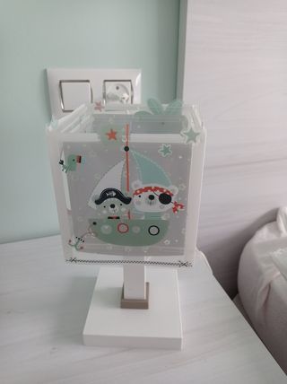 2 Lámparas infantiles piratas