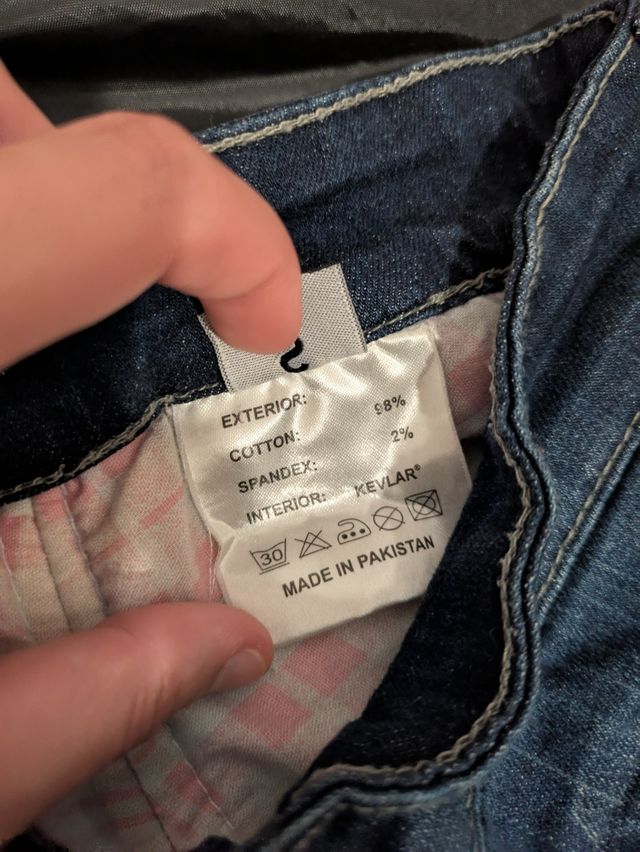 Pantalones moto DBK: vaqueros